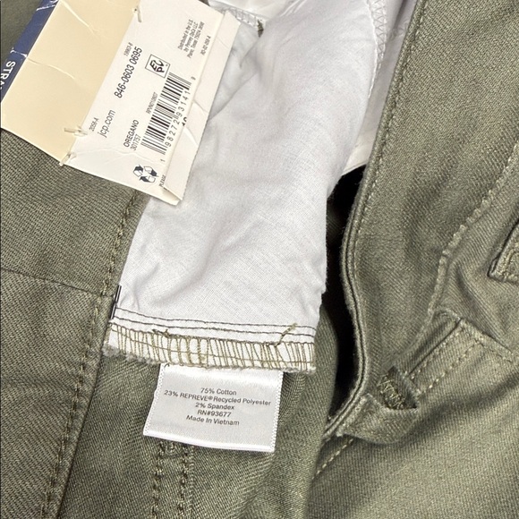 St. John Collection Olive Flare Jeans - Picture 7 of 9